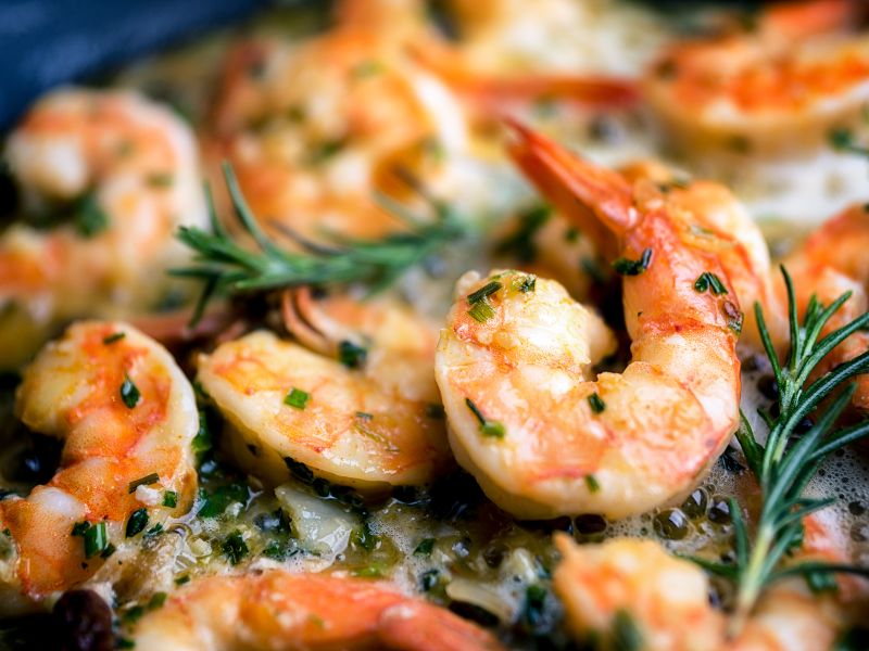 Tan solo 3 pasos para hacer camarones salteados | Gourmet® Tan solo 3 pasos para hacer camarones salteados | Gourmet®