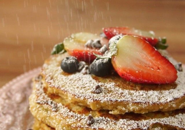 Pancakes de banano con Gourmet coco